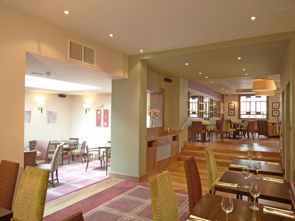 Metropole Hotel And Spa Ландриндод Уелс Екстериор снимка