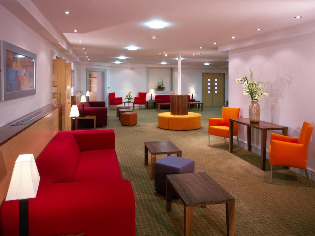 Metropole Hotel And Spa Ландриндод Уелс Стая снимка